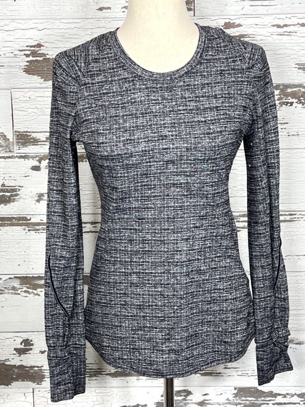 LULULEMON Extra Mile Athletic Top Luon Ringspun Denim Black White Sz 6 W3AZPS